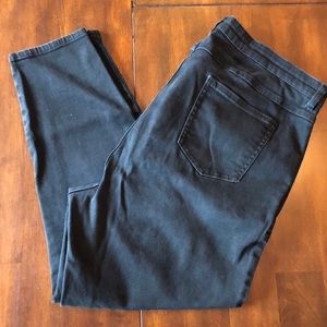 Universal Standard Black Jeans 18